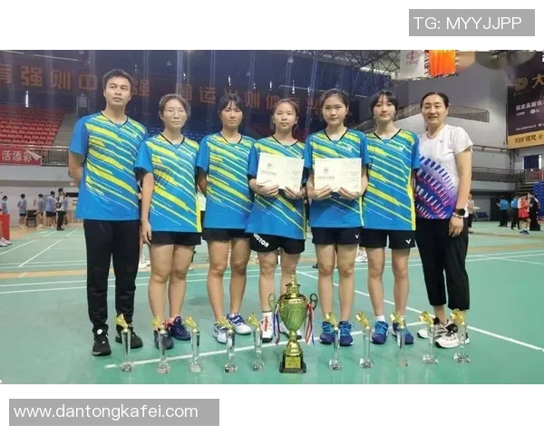 重庆羽毛球队荣登全国配合排行榜第七名展现出色团队实力与潜力