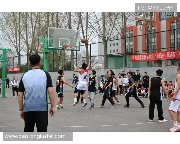 上海篮球队在锦标赛中的节奏表现分析与战术解读