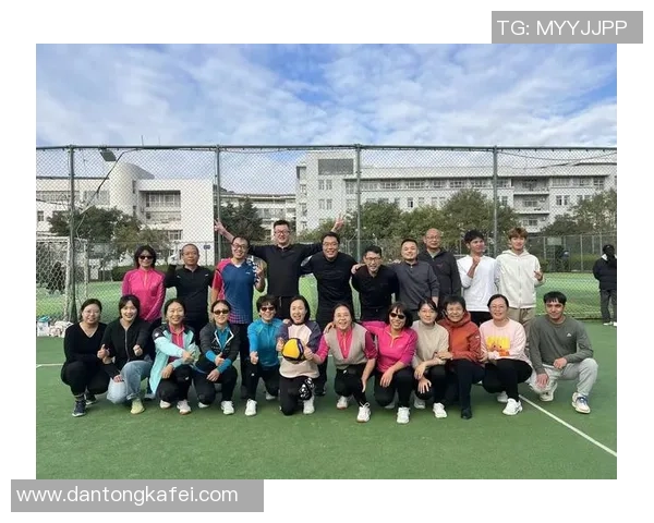 广州排球队选拔赛点评：团队协作展现出色配合与默契精神